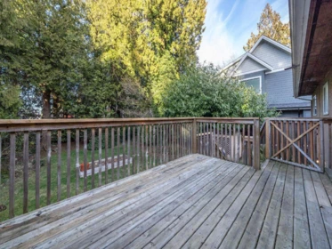 Outdoor Kitchen Photo of 12569 26 Avenue, Surrey, BC