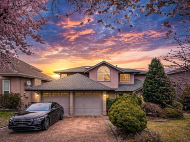 7548 Sequoia Road, Burnaby, BC, Burnaby — Single Family Residence for sale