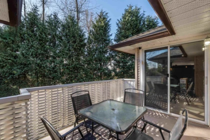 Front Yard Photo of 706 1750 Mckenzie Road, Abbotsford, BC