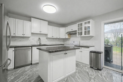 Pantry Photo of 33056 Cherry Avenue, Mission, BC