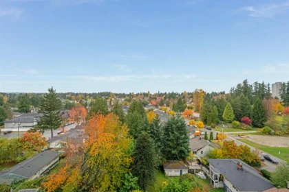 Hot Tub / Spa Photo of 808 13573 98a Avenue, Surrey, BC
