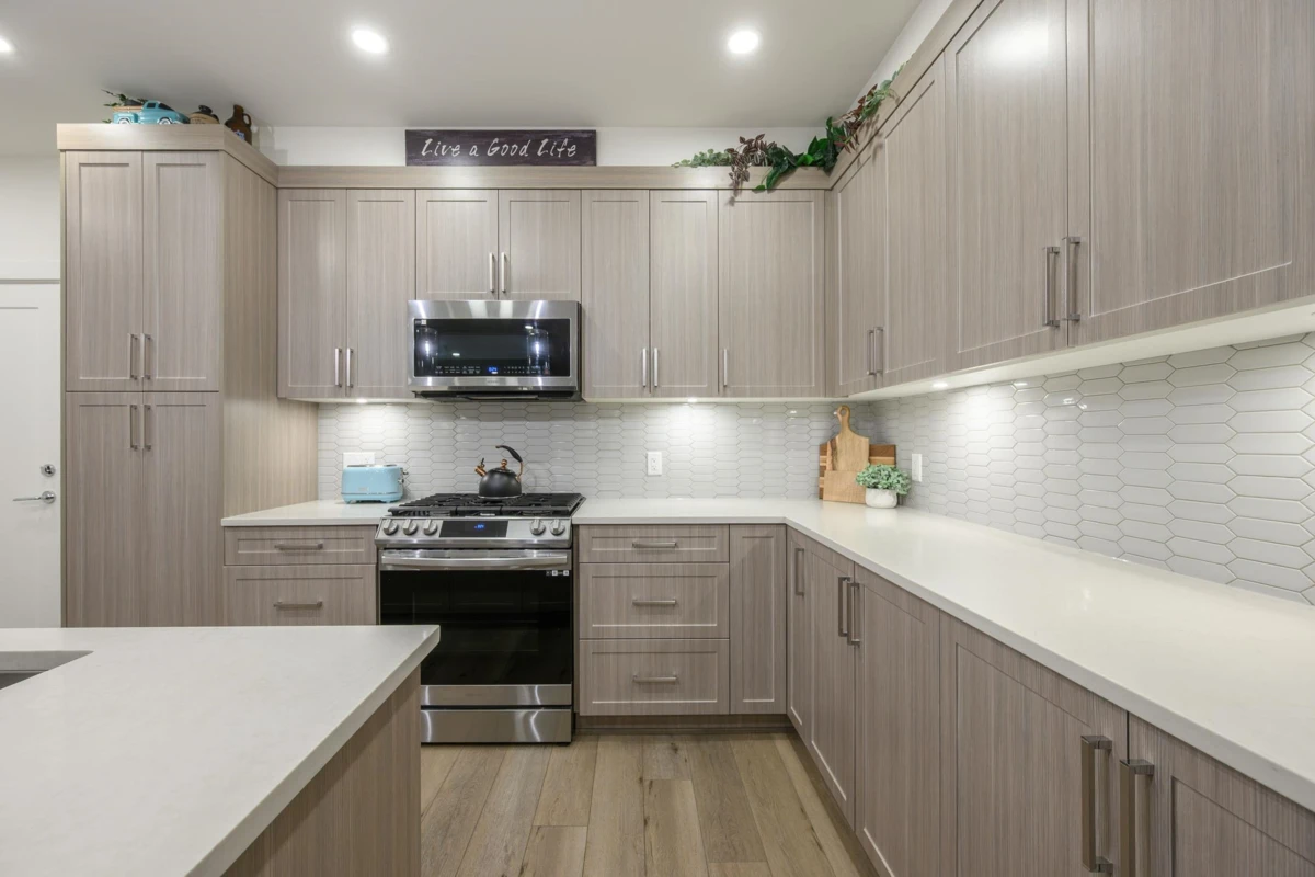 Dining Area Photo of 316 22633 Selkirk Avenue, Maple Ridge, BC
