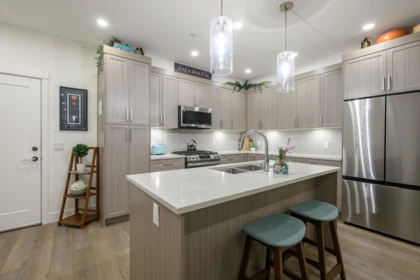 Kitchen Photo of 316 22633 Selkirk Avenue, Maple Ridge, BC