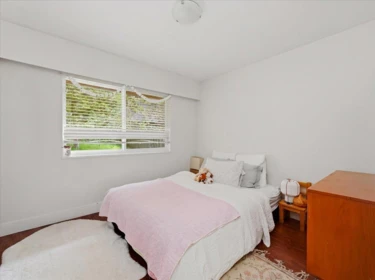Breakfast Nook Photo of 1444 Riverside Drive, North Vancouver, BC