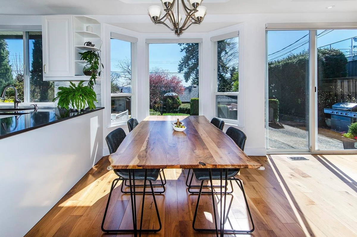 Family Room Photo of 1075 Adderley Street, North Vancouver, BC