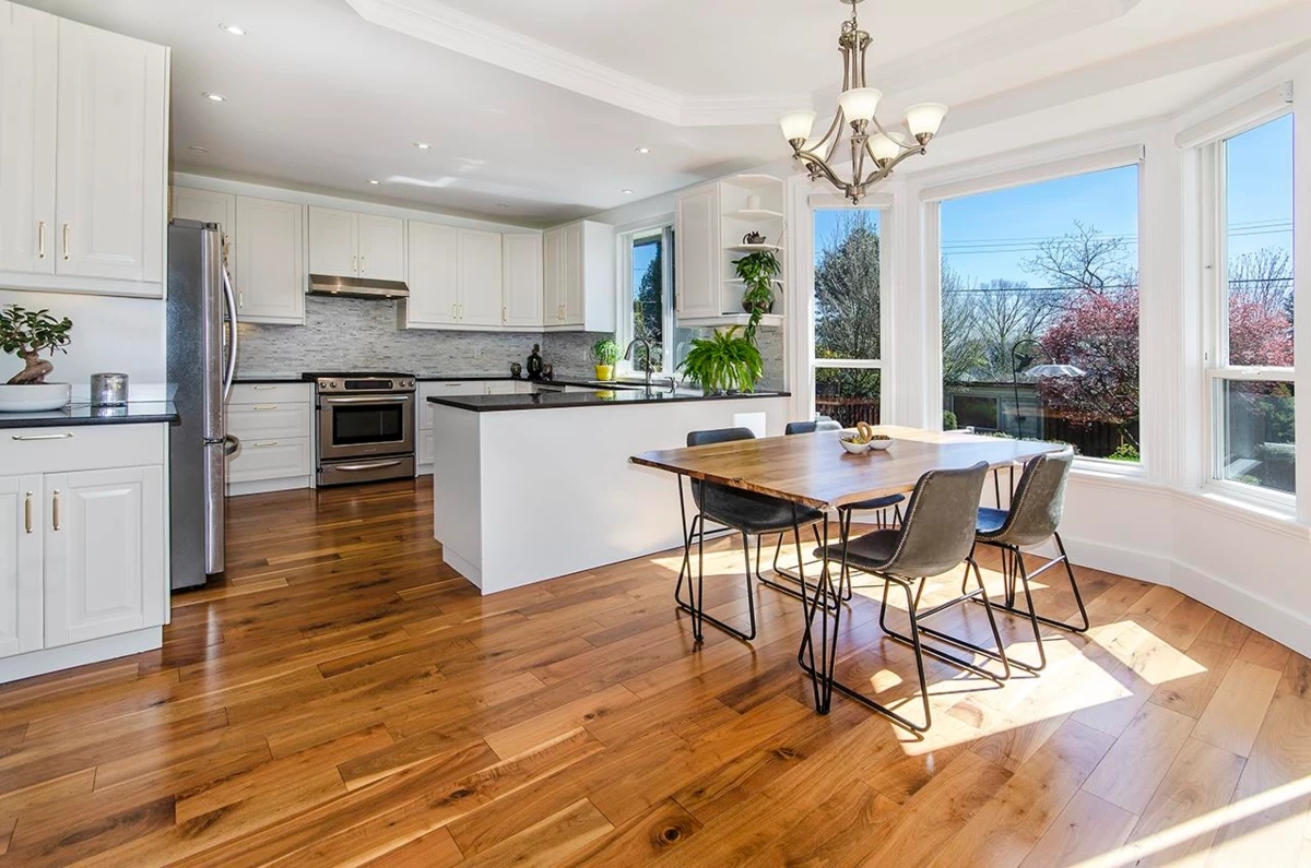 Living Room Photo of 1075 Adderley Street, North Vancouver, BC