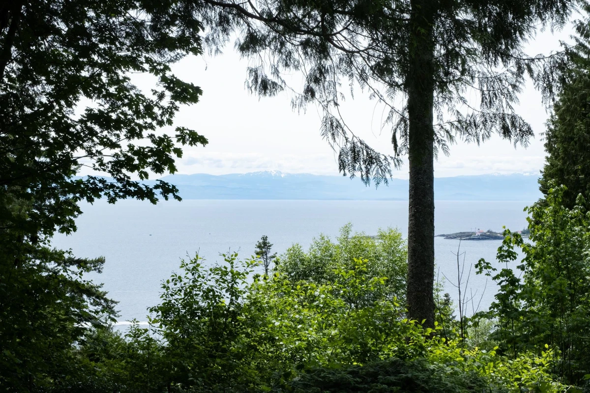 Exterior Front Photo of 8127 Redrooffs Road, Halfmoon Bay, BC