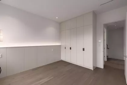 Walk-In Closet Photo of 2 3617 W 12th Avenue, Vancouver, BC