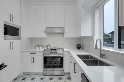 Kitchen Island Photo of 9452 118 Street, Delta, BC