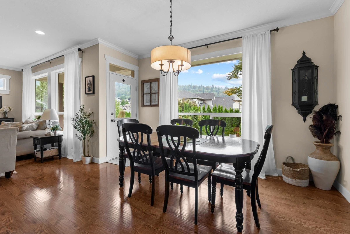 Dining Area Photo of 3 46426 Mullins Road, Chilliwack, BC