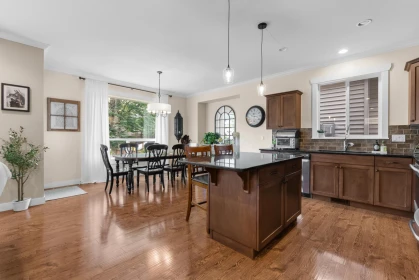 Kitchen Photo of 3 46426 Mullins Road, Chilliwack, BC