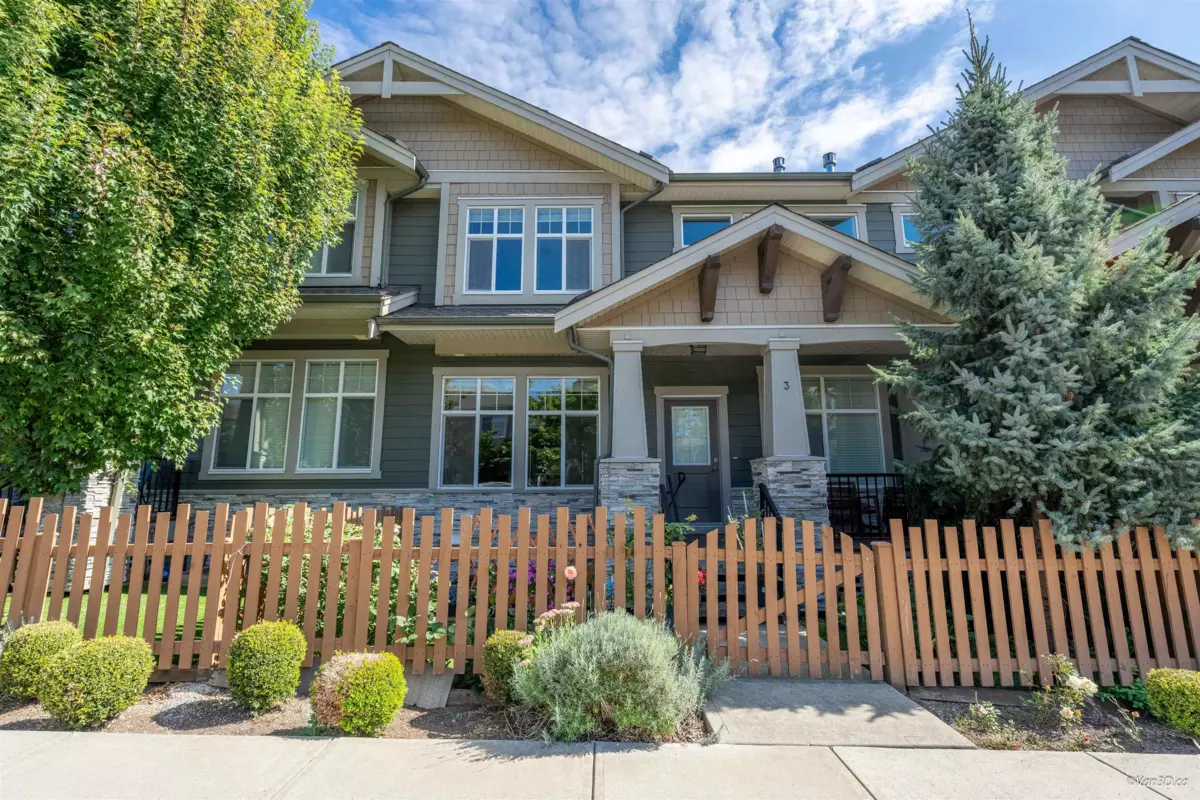 Exterior Rear Photo of 3 7138 210 Street, Langley, BC