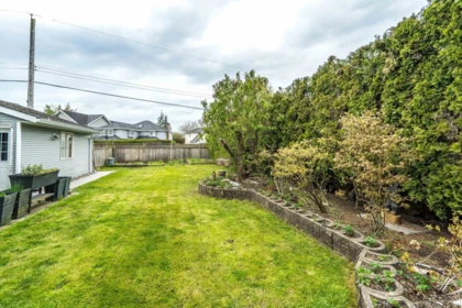 Front Yard Photo of 5463 50 Avenue, Delta, BC