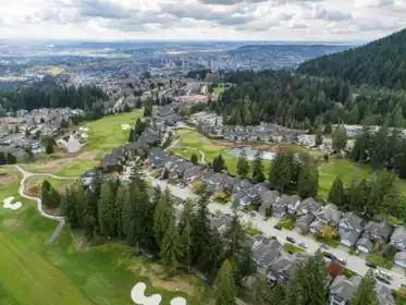 Fitness Center Photo Near 3283 Chartwell Green, Coquitlam, BC