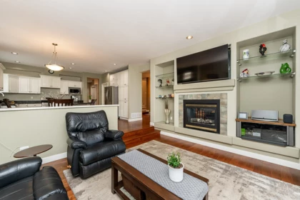 Primary Bedroom Photo of 3283 Chartwell Green, Coquitlam, BC