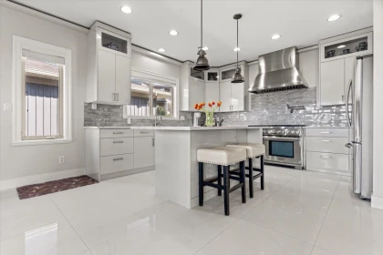 Kitchen Island Photo of 125 51075 Falls Court, Chilliwack, BC