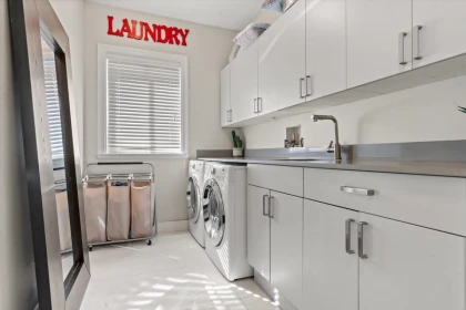 Laundry Room Photo of 125 51075 Falls Court, Chilliwack, BC
