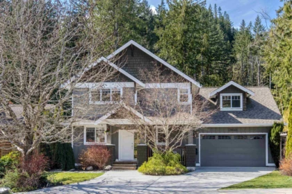 38645 Westway Avenue, Squamish, BC, Squamish — Single Family Residence for sale