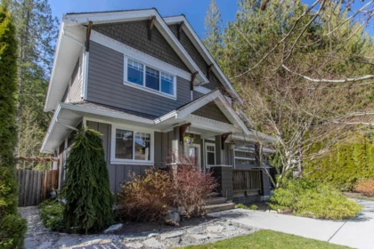 38645 Westway Avenue, Squamish, BC, Squamish — Single Family Residence for sale