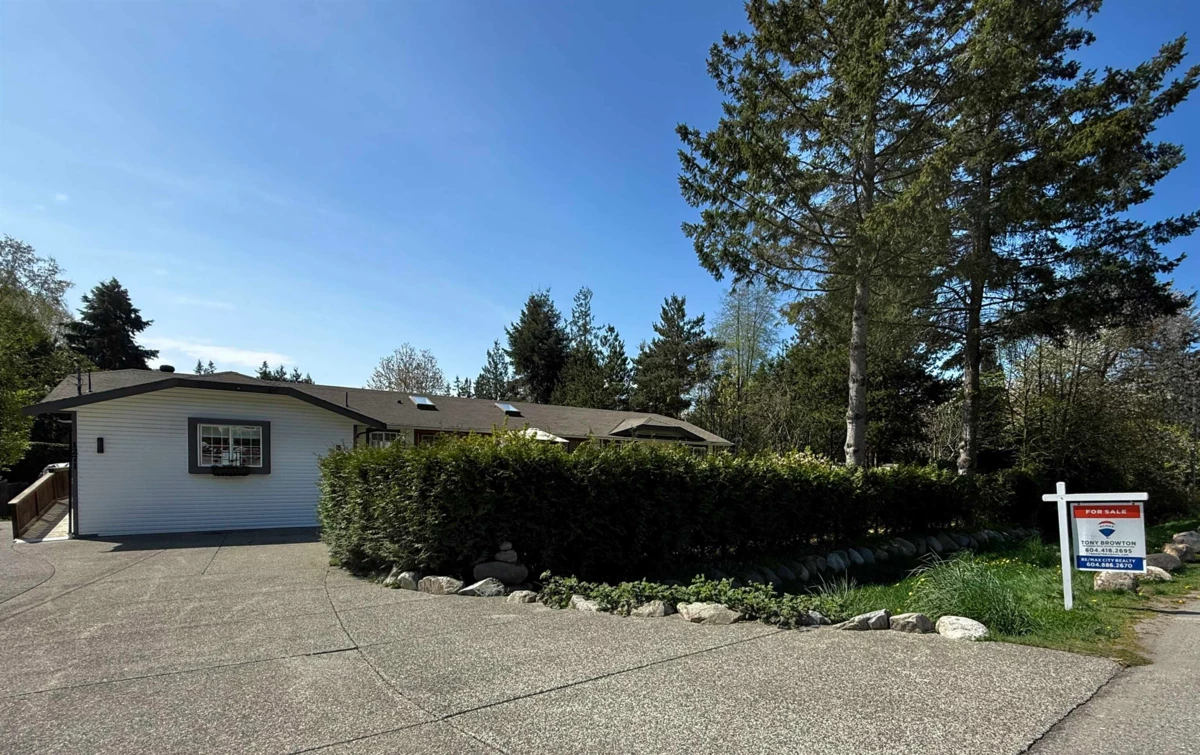 Exterior Rear Photo of 1271 Fitchett Road, Gibsons, BC