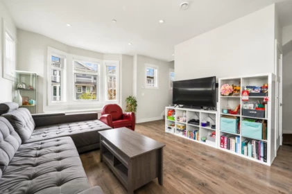 Kitchen Photo of 12 189 Wood Street, New Westminster, BC