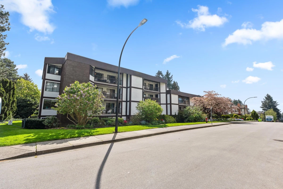 Exterior Rear Photo of 302 1520 Vidal Street, White Rock, BC