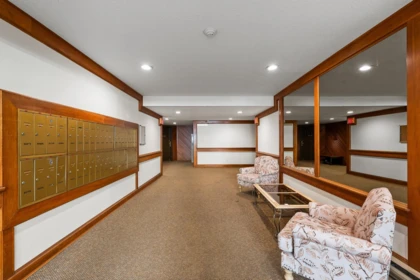 302 1520 Vidal Street, White Rock, BC, White Rock — Apartment/Condo for sale