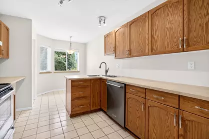 Primary Bedroom Photo of 206 20675 118 Avenue, Maple Ridge, BC