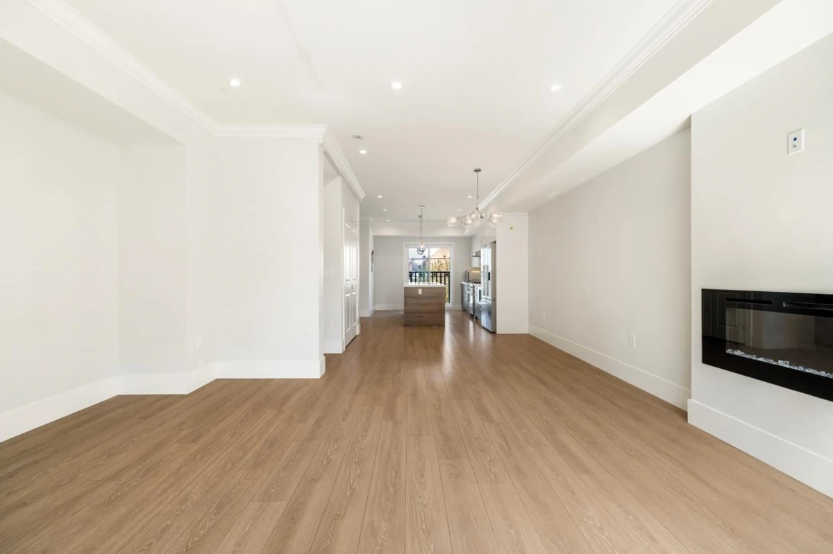 Dining Area Photo of 17 9211 Mckim Way, Richmond, BC
