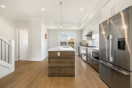 Kitchen Island Photo of 17 9211 Mckim Way, Richmond, BC