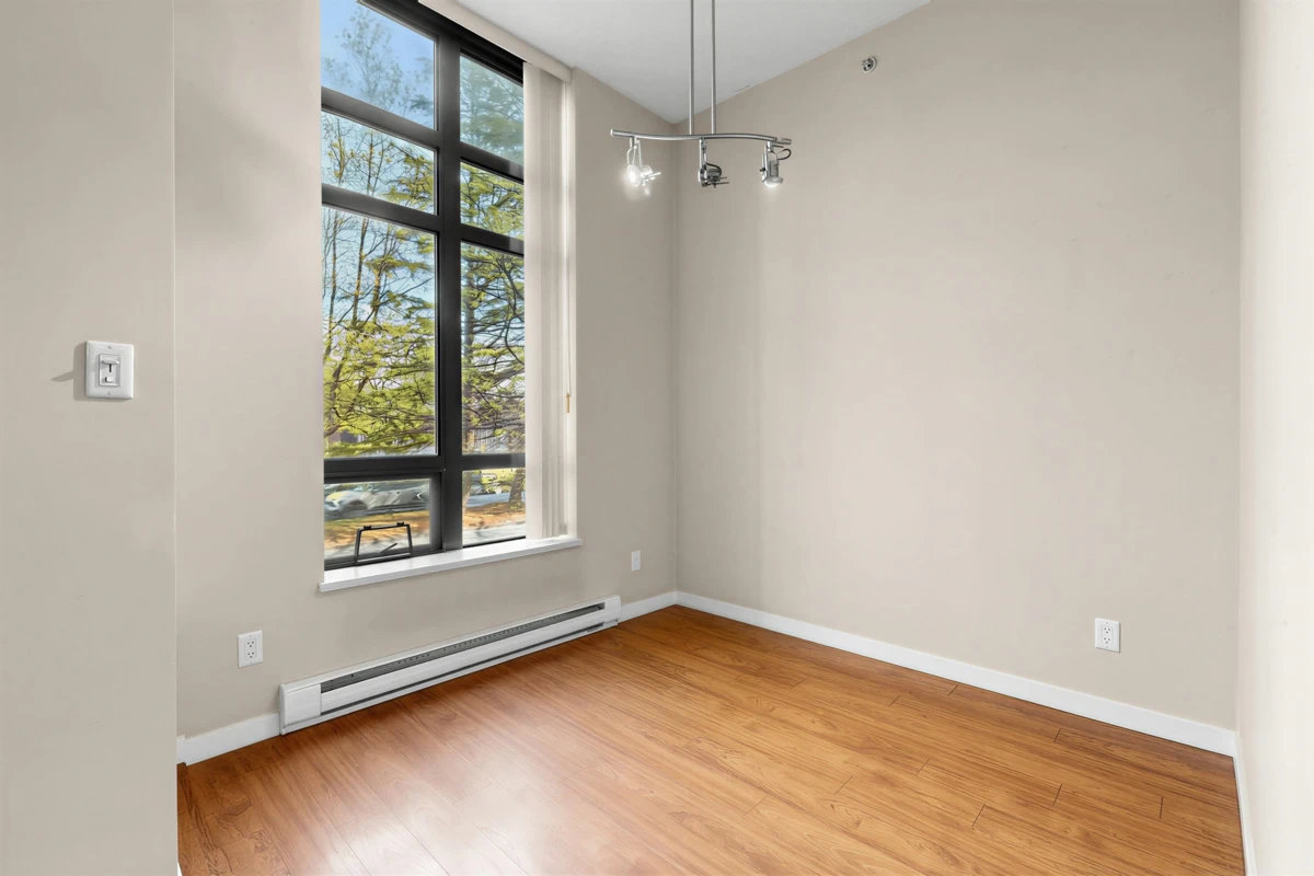 Family Room Photo of 5 8160 Lansdowne Road, Richmond, BC