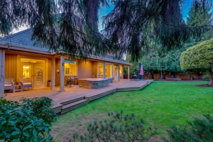 Community Amenities Photo (Clubhouse) of 3528 Canterbury Drive, Surrey, BC