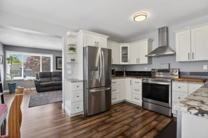Breakfast Nook Photo of 9634 Hazel Street, Chilliwack, BC