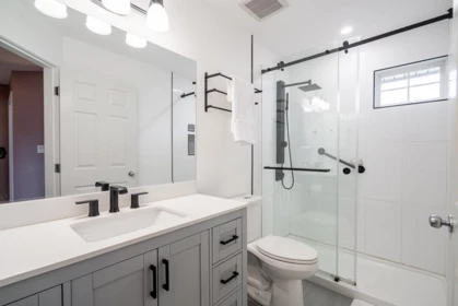 Mudroom Photo of 35496 Strathcona Court, Abbotsford, BC
