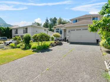 336 Chestnut Avenue, Harrison Hot Springs, BC, Harrison Hot Springs — Single Family Residence for sale