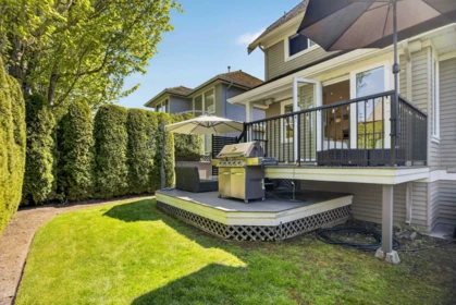 Community Amenities Photo (Clubhouse) of 15507 37a Avenue, Surrey, BC