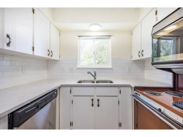 Breakfast Nook Photo of 19971 50a Avenue, Langley, BC