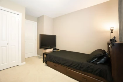 Guest Bathroom Photo of 7158 208a Street, Langley, BC