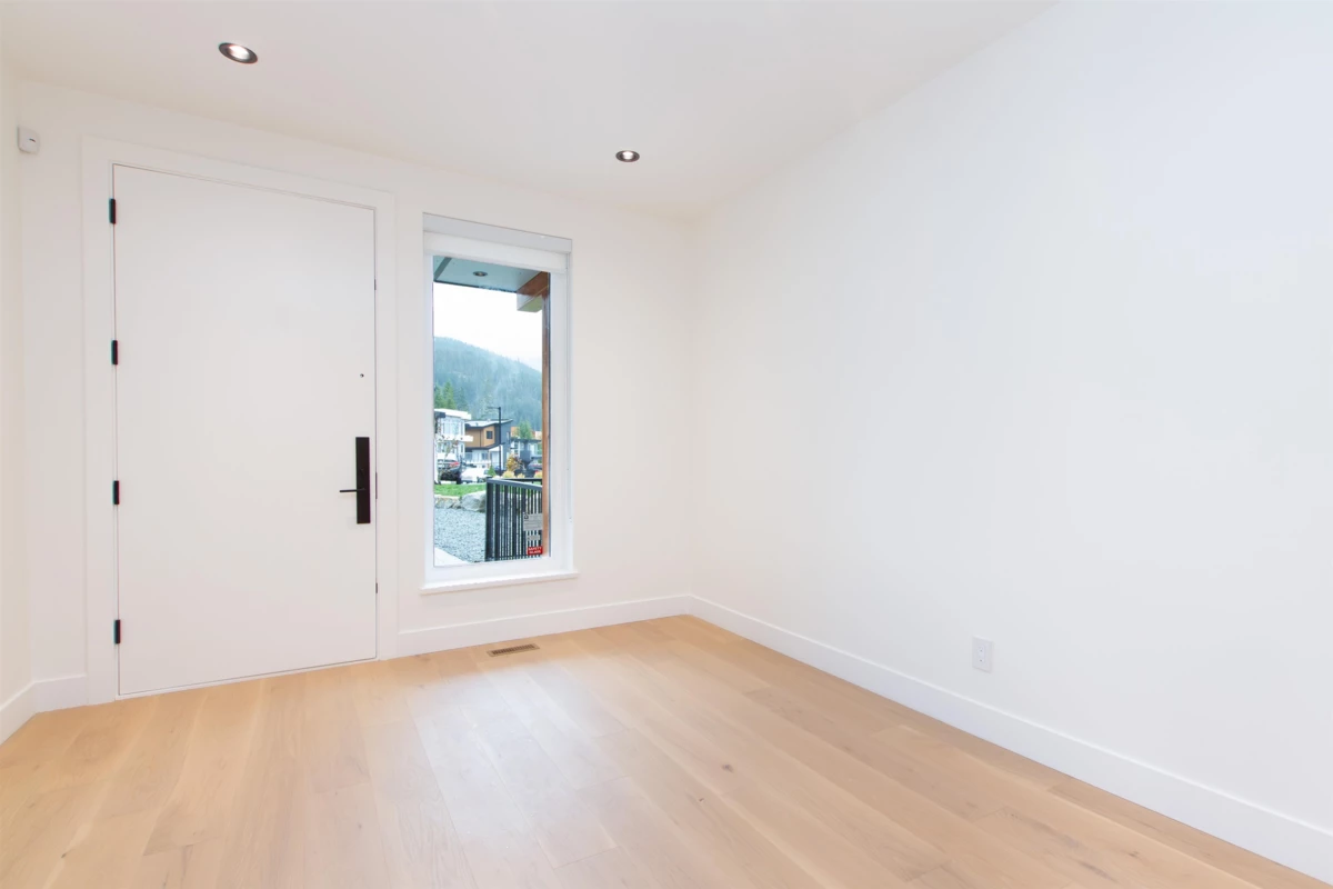 Family Room Photo of 39 3385 Mamquam Road, Squamish, BC
