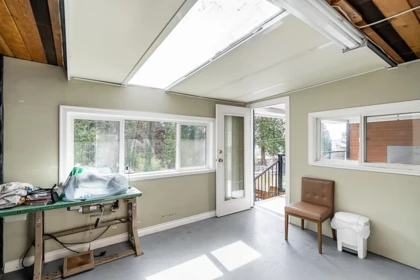 Swimming Pool Photo of 1650 Rochester Avenue, Coquitlam, BC