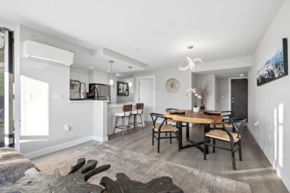 Kitchen Island Photo of 308 160 W 3rd Street, North Vancouver, BC