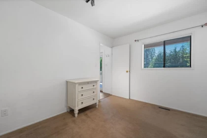 Swimming Pool Photo of 707 E Braemar Road, North Vancouver, BC