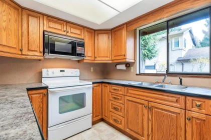 Guest Bathroom Photo of 14543 91b Avenue, Surrey, BC