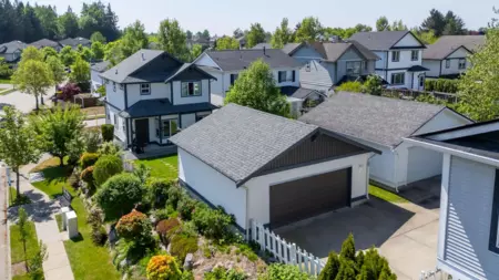 4330 Bill Reid Terrace, Abbotsford, BC, Abbotsford — Single Family Residence for sale