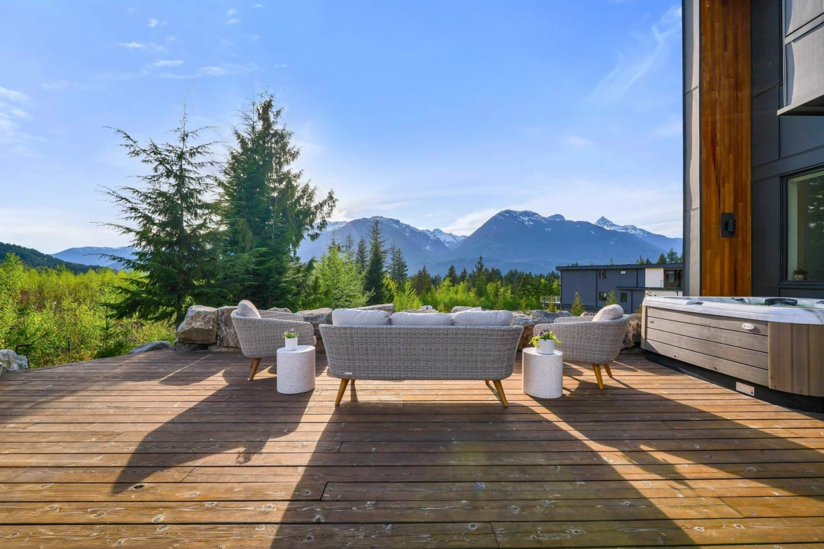 Family Room Photo of 2938 Huckleberry Drive, Squamish, BC
