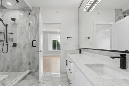 Hot Tub / Spa Photo of 8222 Bowyer Drive, Mission, BC