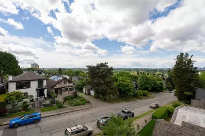 Outdoor Deck Photo of 1 3645 Dundas Street, Vancouver, BC