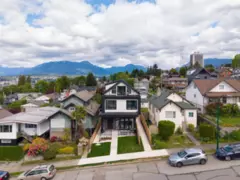 1 3645 Dundas Street, Vancouver, BC