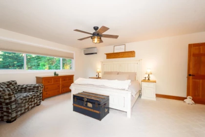 Laundry Room Photo of 1177 Adams Road, Bowen Island, BC