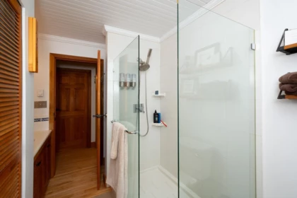 Powder Room Photo of 1177 Adams Road, Bowen Island, BC